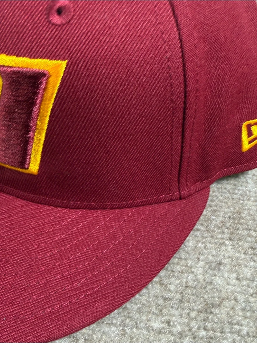 New Era Washington Commanders Hat 9FIFTY FlatBill Snapback Blank Basic Essential
